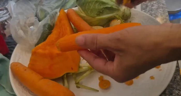 Couscous mrocain belisataweer legumes à couper